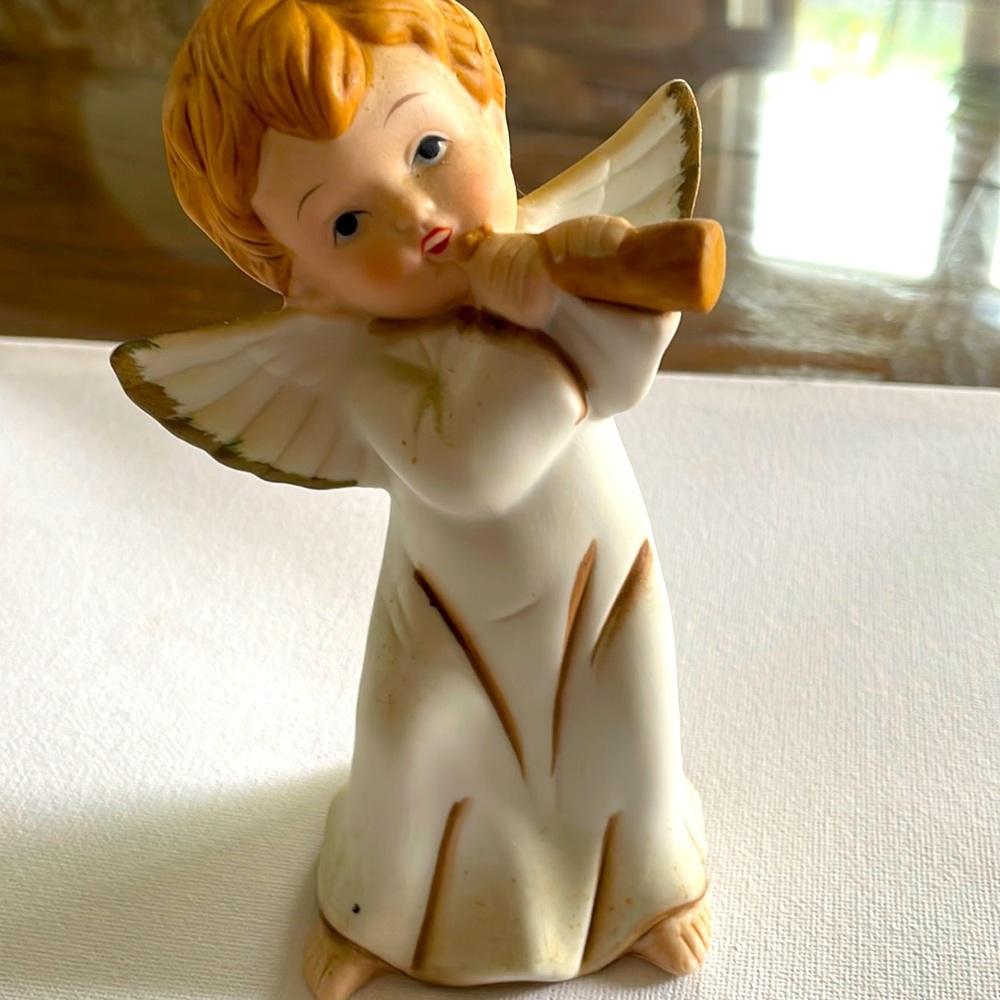 Ceramic Angel Statue